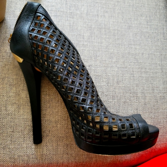 Michael Michael Kors Shoes | Michael Michael Kors Graham Bootie | Color: Black